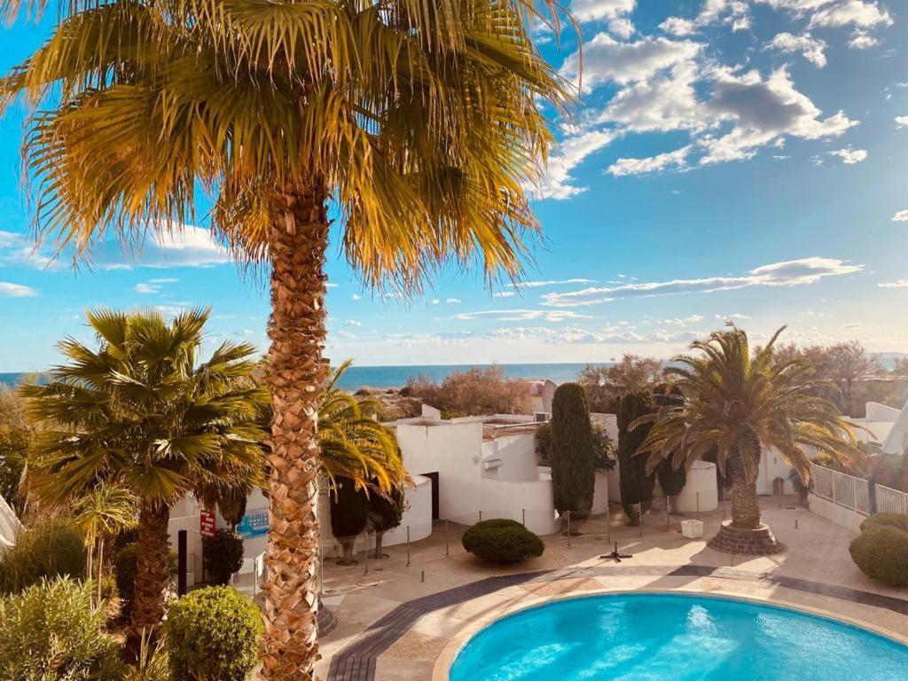 Le Cali, P2 Cabine Dans Une Residence Avec Piscine, Vue Mer Et Parking Prive Ла-Гранд-Мот Экстерьер фото